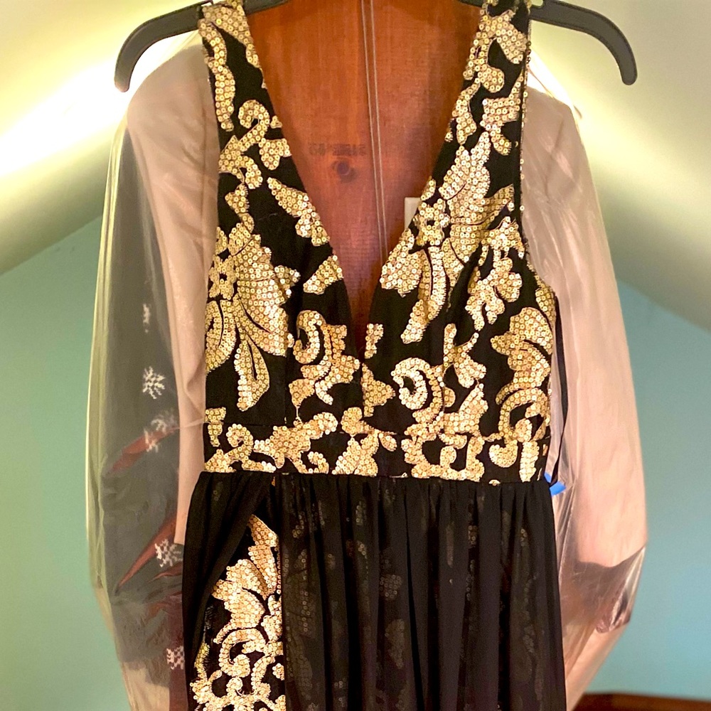Size small, gold and black dress